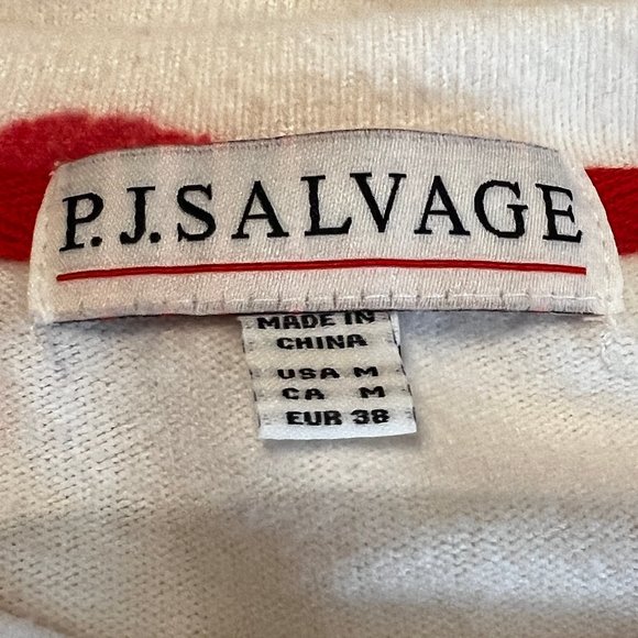 Like new P.J. SALVAGE Kiss Lip Print Long Sleeve Crewneck Sweatshirt Siz… - Picture 3 of 8